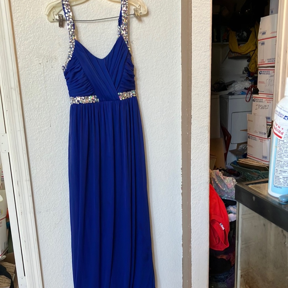 FINAL MARKDOWN City triangles evening/prom gown 11